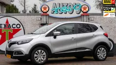 Grijs, metallic lak Gebruikt 2013 Renault Captur Expression SUV | € 12.450 (Eerlijke prijs)