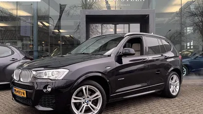 Zwart Occasion 2015 BMW X3 Executive SUV | € 28.950 (Eerlijke prijs)