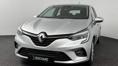 Grijs Gebruikt 2019 Renault Clio IV Intens Hatchback | € 13.695 (Eerlijke prijs)