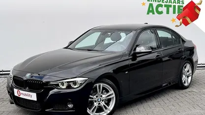 Gebruikt 2019 BMW 318 M Sport Sedan | € 22.695 (Goede deal)