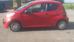 Rood Gebruikt 2007 Citroën C1 Hatchback | € 1.999 (Eerlijke prijs)