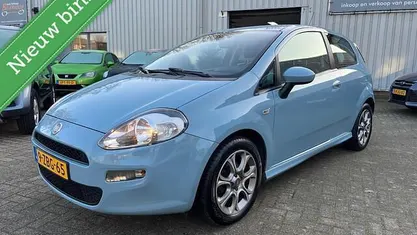 Blauw Occasion 2014 Fiat Punto Evo Street Hatchback | € 4.490 (Eerlijke prijs)