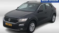 Gebruikt 2021 VW T-Roc Style SUV | € 23.450 (Eerlijke prijs)