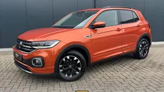 Oranje Gebruikt 2022 VW T-Cross R-line SUV | € 24.735 (Eerlijke prijs)