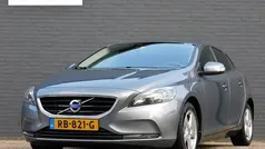 Grijs Gebruikt 2015 Volvo V40 Business Edition Stationwagen | € 5.940 (Eerlijke prijs)