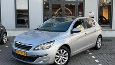Grijs Gebruikt 2016 Peugeot 308 Style Hatchback | € 8.250 (Eerlijke prijs)