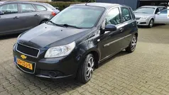 Zwart Gebruikt 2010 Chevrolet Aveo LS Hatchback | € 2.699 (Eerlijke prijs)