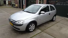 Grijs Gebruikt 2003 Opel Corsa Njoy Hatchback | € 1.350 (Eerlijke prijs)
