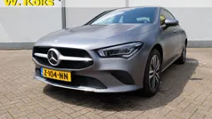 Grijs Gebruikt 2021 Mercedes CLA250e Business Sedan | € 34.950 (Eerlijke prijs)
