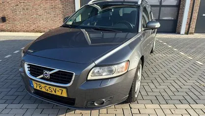 Grijs Occasion 2008 Volvo V50 Momentum Stationwagen | € 2.750 (Super prijs)