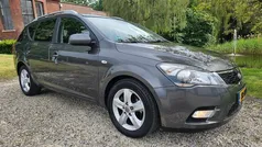 Gebruikt 2010 Kia Ceed 2 Hatchback | € 3.999 (Eerlijke prijs)