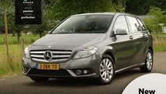 Grijs Gebruikt 2013 Mercedes B200 Ambition MPV | € 12.770 (Goede deal)