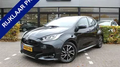 Gebruikt 2022 Toyota Yaris Hybrid Hatchback | € 20.950 (Eerlijke prijs)