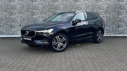Zwart Gebruikt 2021 Volvo XC60 Momentum SUV | € 39.694 (Eerlijke prijs)