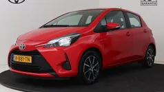 Rood Gebruikt 2020 Toyota Yaris Connect Style Hatchback | € 13.950 (Eerlijke prijs)