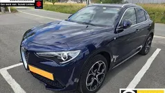Blauw, metallic lak Gebruikt 2021 Alfa Romeo Stelvio Ti SUV | € 44.945 (Goede deal)