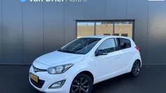 Wit Gebruikt 2014 Hyundai i20 Hatchback | € 5.490 (Eerlijke prijs)