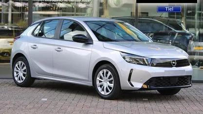 Gebruikt 2025 Opel Corsa Edition Hatchback | € 20.929 (Super prijs)