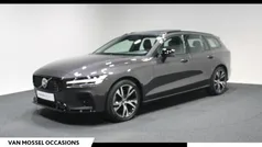 Grijs Gebruikt 2022 Volvo V60 Plus Stationwagen | € 39.940 (Eerlijke prijs)