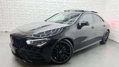 Zwart Gebruikt 2021 Mercedes CLA200 AMG Sedan | € 31.849 (Eerlijke prijs)