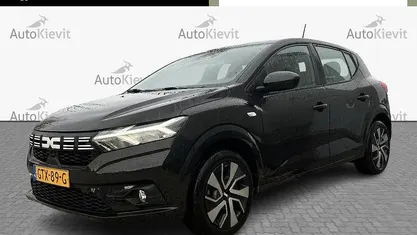Occasion 2024 Dacia Sandero Expression Hatchback | € 17.450 (Eerlijke prijs)