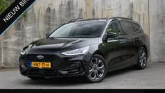 Zwart Gebruikt 2024 Ford Focus ST-Line X Stationwagen | € 30.995 (Eerlijke prijs)