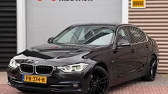 Gebruikt 2017 BMW 318 Executive Sedan | € 14.950 (Eerlijke prijs)