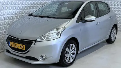 Occasion 2013 Peugeot 208 Hatchback | € 4.999 (Eerlijke prijs)