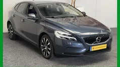 Gebruikt 2018 Volvo V40 Momentum Stationwagen | € 15.740 (Eerlijke prijs)