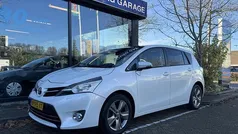Wit Gebruikt 2014 Toyota Verso Business Edition MPV | € 13.950 (Goede deal)