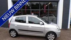 Gebruikt 2004 Kia Picanto 2 Hatchback | € 3.750 (Eerlijke prijs)