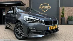 Grijs Gebruikt 2021 BMW 218 Executive Stationwagen | € 21.950 (Eerlijke prijs)