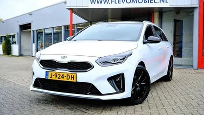 Wit Gebruikt 2020 Kia Ceed Sportswagon GT-Line Stationwagen | € 19.450 (Eerlijke prijs)