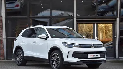 Occasion 2025 VW Tiguan Edition SUV | € 39.950 (Super prijs)