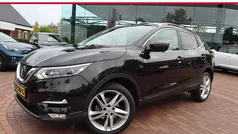 Zwart Gebruikt 2019 Nissan Qashqai Tekna+ SUV | € 16.945 (Eerlijke prijs)