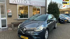 Grijs, metallic lak Gebruikt 2017 Renault Clio IV LIMITED Hatchback | € 8.950 (Eerlijke prijs)