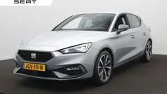 Grijs Gebruikt 2024 Seat Leon Business Hatchback | € 25.900 (Eerlijke prijs)