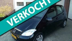 Zwart Gebruikt 2009 Mercedes A160 Avantgarde Hatchback | € 2.150 (Eerlijke prijs)