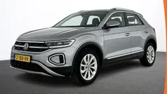 Gebruikt 2023 VW T-Roc Style SUV | € 28.690 (Goede deal)