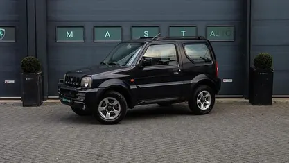 Zwart Occasion 2009 Suzuki Jimny Exclusive SUV | € 13.740 (Eerlijke prijs)