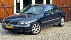 Gebruikt 2002 Volvo S60 Sedan | € 1.750 (Eerlijke prijs)