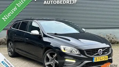 Occasion 2014 Volvo V60 R-Design Stationwagen | € 13.999 (Eerlijke prijs)