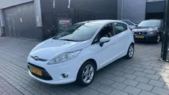 Wit Gebruikt 2011 Ford Fiesta Titanium Hatchback | € 2.999 (Eerlijke prijs)