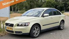 Groen Gebruikt 2007 Volvo S40 Sedan | € 4.450 (Eerlijke prijs)