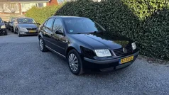 Zwart Gebruikt 2000 VW Bora Trendline Sedan | € 1.145