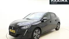 Zwart Gebruikt 2021 Peugeot 208 Allure Hatchback | € 14.945 (Eerlijke prijs)