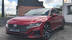 Rood, metallic lak Gebruikt 2021 VW Arteon Business+ Hatchback | € 31.445 (Eerlijke prijs)
