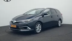 Grijs Gebruikt 2015 Toyota Auris Hybrid Stationwagen | € 14.945 (Eerlijke prijs)