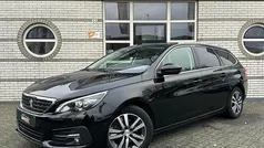 Gebruikt 2020 Peugeot 308 SW Allure Stationwagen | € 10.950 (Eerlijke prijs)