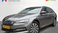 Gebruikt 2024 Skoda Superb Stationwagen | € 33.245 (Eerlijke prijs)